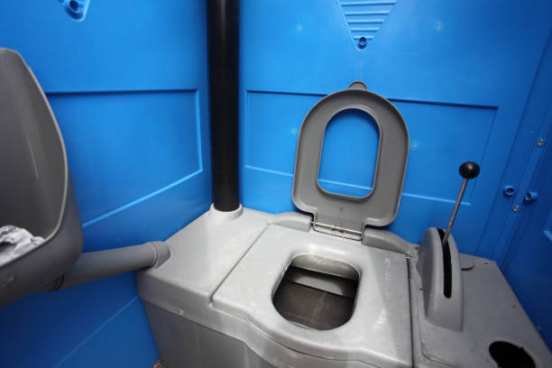 Best Portable toilet rental cost  in Fredericksburg, IA